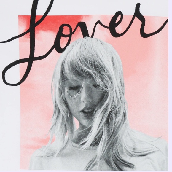 Taylor Swift Lover Sweatshirt 💖 - Picture 2 of 3